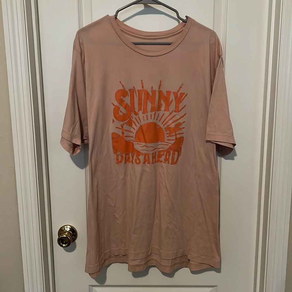 Pink Lily Graphic T